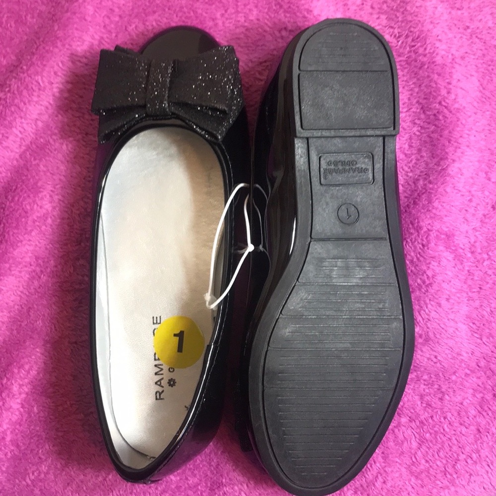 Kids shoes